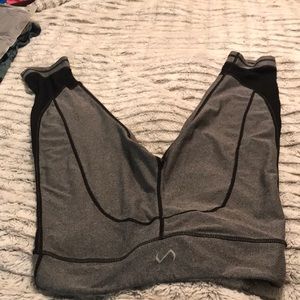 Cropped Mesh leggins.